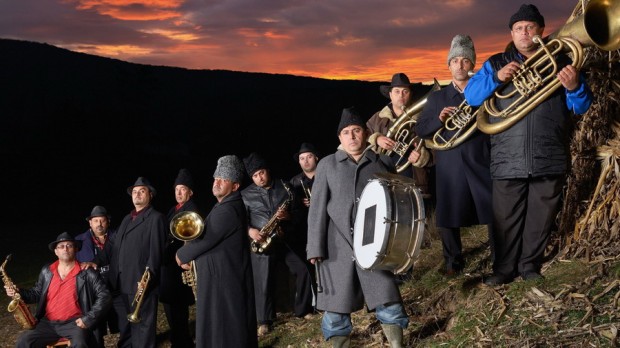 Balkan_Brass_Battle_Fanfare_Ciocarlia_01