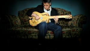 Marc Ribot, at the bee-flat concert in "Turnhalle" Bern, 5. march 2006