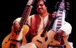 As várias guitarras 'slide' de DABASHISH BHATTACHARYA