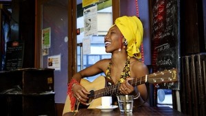 Â©Youri Lenquette. France. Paris. 12/2010.  Fatoumata Diawara.